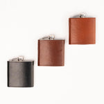 Lataa kuva Galleria-katseluun, Leather Hip Flask