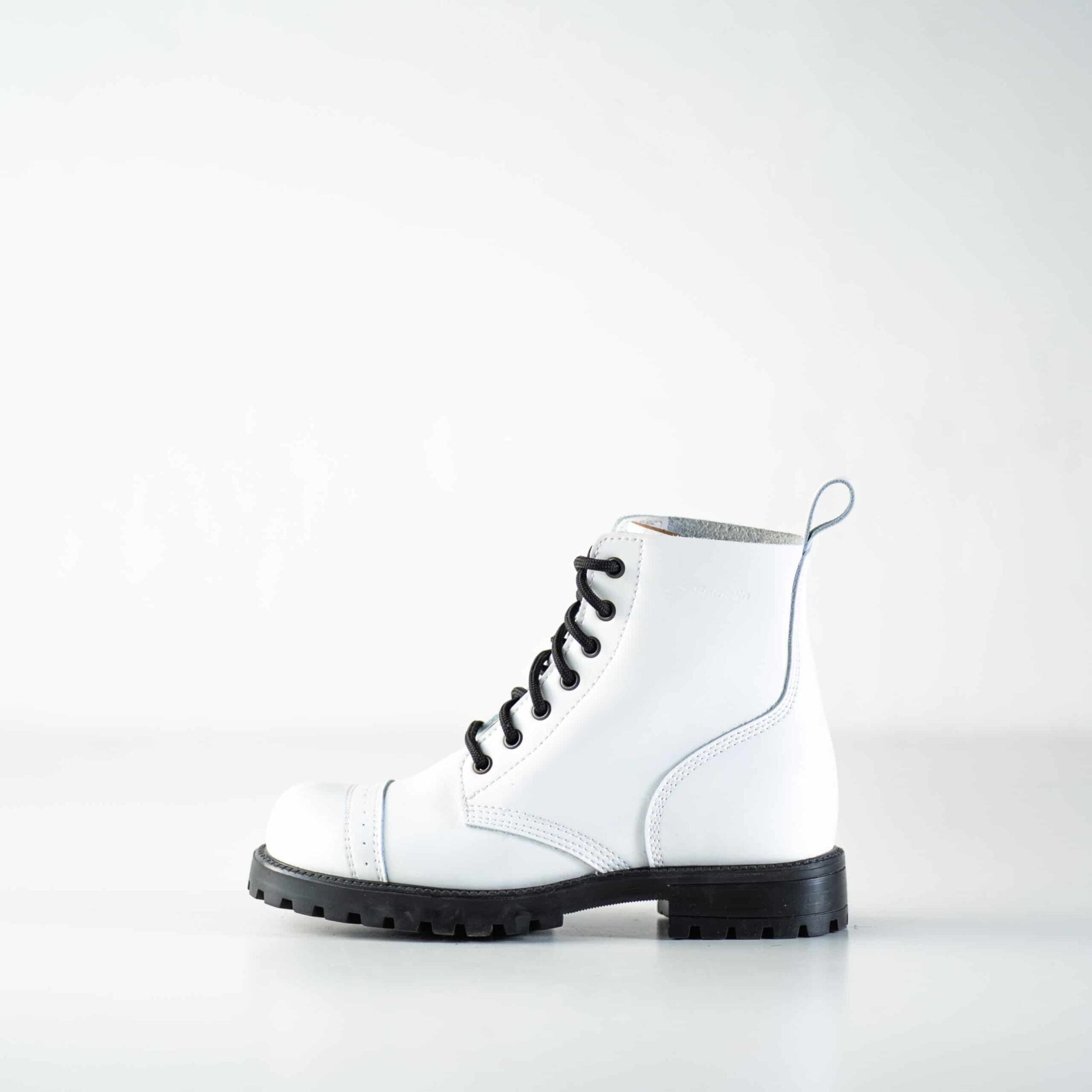 517 aka Aviator Boots – Valkoinen